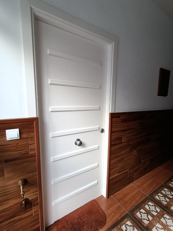 Apartamento Esperanza Seville Exterior photo